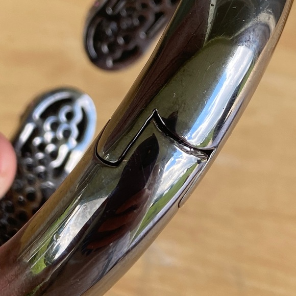 Joan Boyce Vintage Pink Rhinestone Cuff Bracelet - Picture 5 of 5